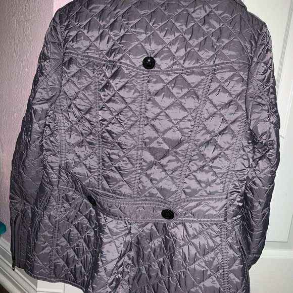 Burberry Brit Quilted Down Jacket Women’s - Picture 4 of 15